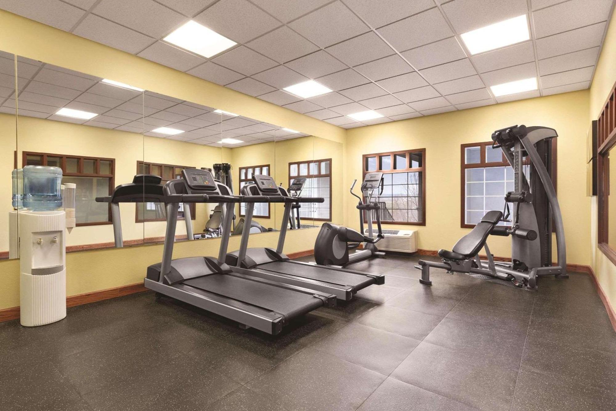 Country Inn & Suites By Radisson, Billings, Mt Екстериор снимка