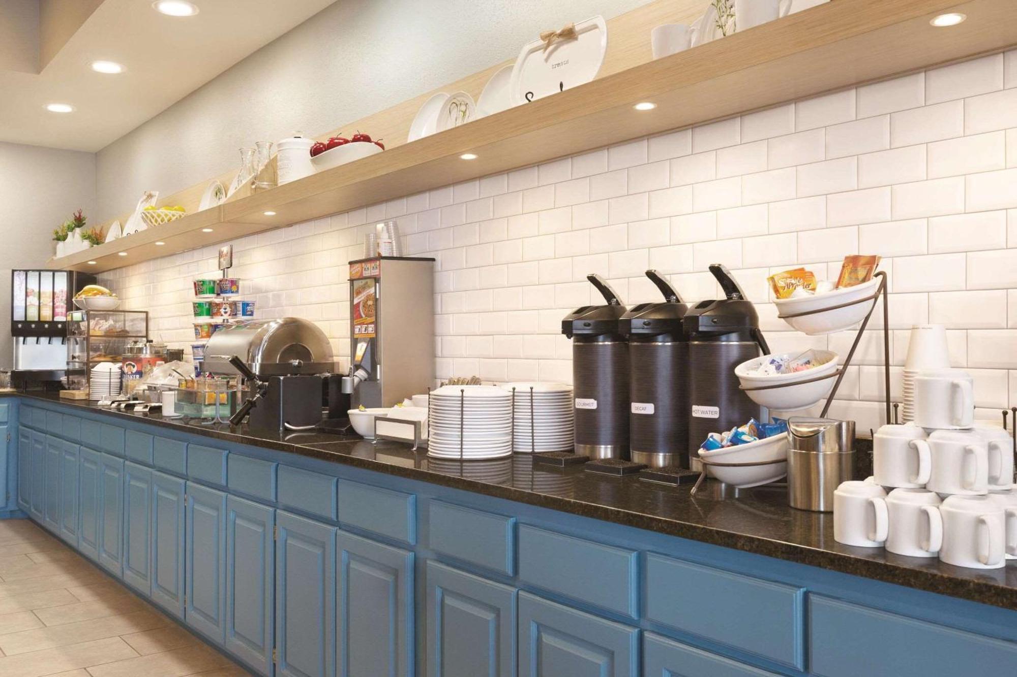 Country Inn & Suites By Radisson, Billings, Mt Екстериор снимка